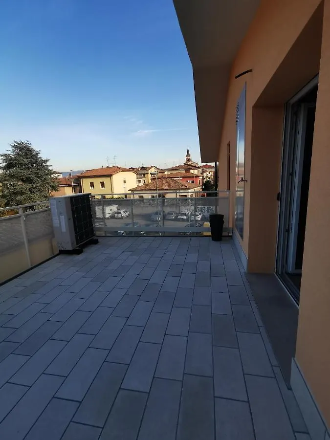 The Orange Flat Apartment Bussolengo Italy